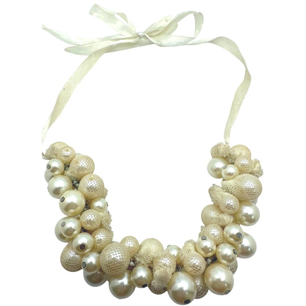 Vintage Style Chunky Pearl Cluster Necklace Adjustable Length Tie Closure